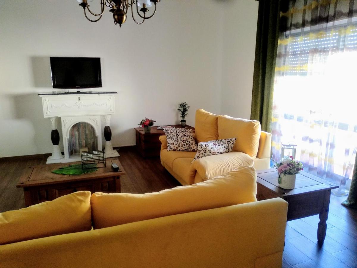 Bed and Breakfast Tugaplace Montijo Exterior foto